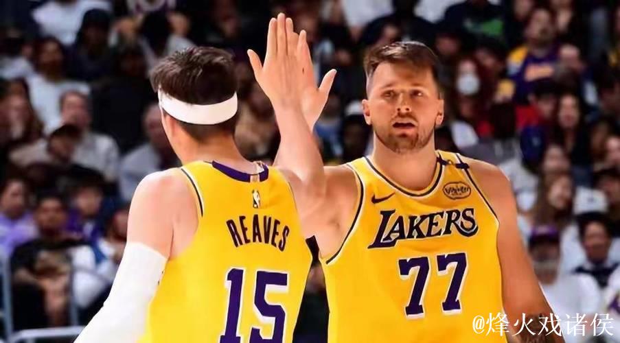 东契奇空砍35分 湖人不敌马刺 东契奇空砍35分 湖人不敌马刺